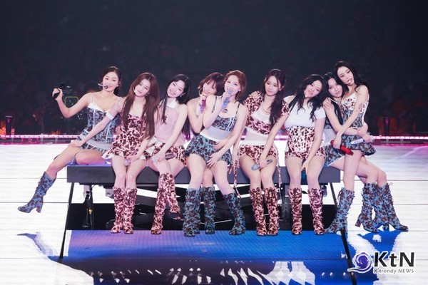 日 오사카 10만 관객 압도한 트와이스…신곡 ‘에너미’에 담긴 위로의 록 서사  사진=2025 07.30 K trendy NEWS DB ⓒ케이 트렌디뉴스 무단전재 및 수집, 재배포금지