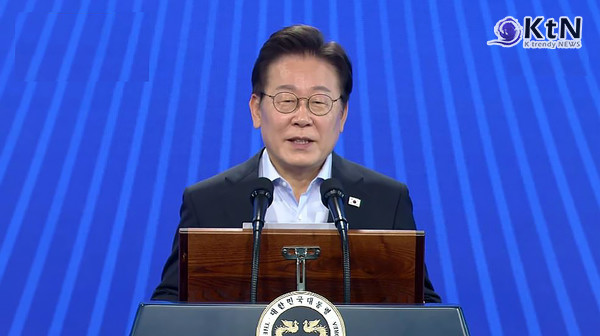 이재명 “한미 관세 협상 중 말했으면 악영향…이빨 흔들릴 만큼 노심초사했다” 사진=2025 07.31  KTV 영상 갈무리 K trendy NEWS DB ⓒ케이 트렌디뉴스 무단전재 및 수집, 재배포금지