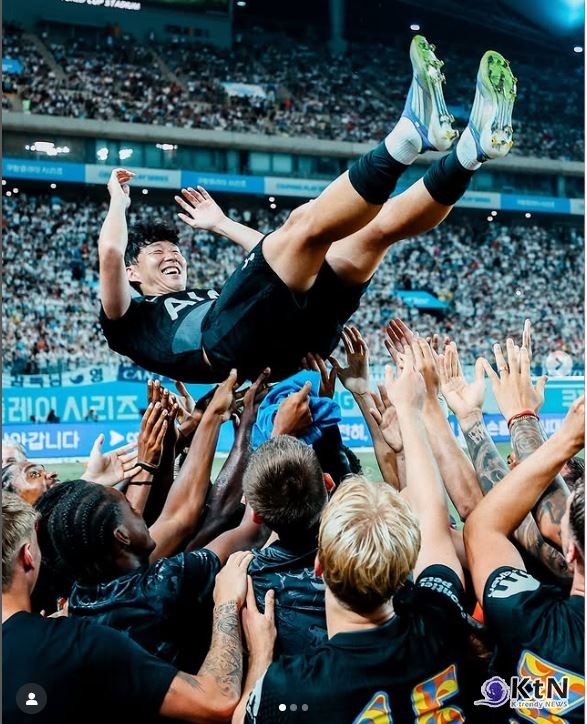 손흥민, 작별 인사 팬감동...토트넘과 10년 동행 서울에서 마침표 [숏츠]  사진=2025 08.04 spursofficial  K trendy NEWS DB ⓒ케이 트렌디뉴스 무단전재 및 수집, 재배포금지