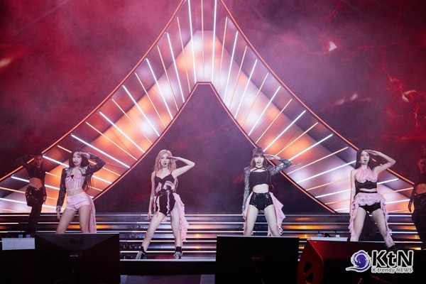 블랙핑크 신곡 ‘뛰어(JUMP)’공개…고양 콘서트서 첫 무대 사진=2025 07.05  YG엔터테인먼트 엑스 갈무리 K trendy NEWS DB ⓒ케이 트렌디뉴스 무단전재 및 수집, 재배포금지