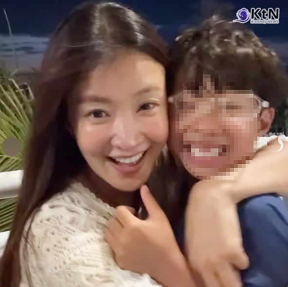 연예인 정말 힘든 직업 같아!...이시영, 美 식당 비매너 논란 사과 “불편하셨던 분들께 죄송”  사진=2025 08.11  이시영 인스타그램 갈무리 K trendy NEWS DB ⓒ케이 트렌디뉴스 무단전재 및 수집, 재배포금지