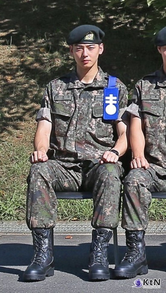 차은우, 리더십·모범 군생활로 중대장 훈련병 발탁…팬들 “군에서도 레전드”  사진=2025 08.13  육군훈련소 홈페이지 K trendy NEWS DB ⓒ케이 트렌디뉴스 무단전재 및 수집, 재배포금지