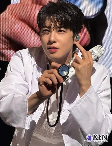 "차은우가 웰니스다"...입대 전 머리 자르고 '얼굴 천재' 차은우, 근황 공개  사진=2025 07.22  차은우 인스타그램 갈무리 K trendy NEWS DB ⓒ케이 트렌디뉴스 무단전재 및 수집, 재배포금지