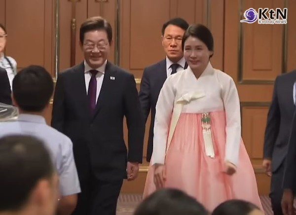 “미국보다 일본 먼저”‥日 언론, 이재명 대통령 방일에 "실용 외교 신호탄" 사진=2025 08.23 ktv 영상 갈무리  K trendy NEWS DB ⓒ케이 트렌디뉴스 무단전재 및 수집, 재배포금지