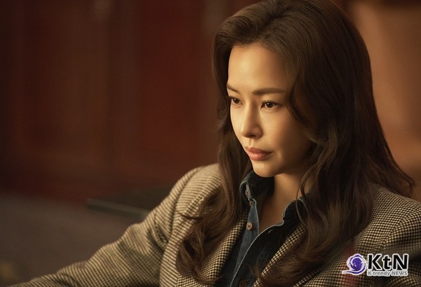이하늬, 세금 추징 논란과 ‘애마’·출산까지 — 4년의 무게와 의연한 행보 사진=2025 08.27 넷플릭스 K trendy NEWS DB ⓒ케이 트렌디뉴스 무단전재 및 수집, 재배포금지