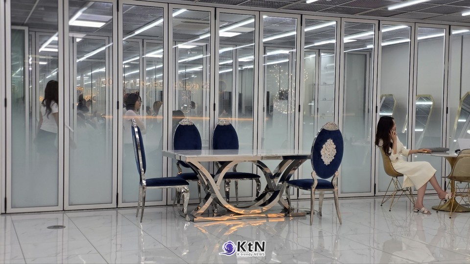 매년 다수의 대학 진학자를 배출하며, 특히 뷰티아트 전공 진학률이 높다. /사진=K trendy NEWS DB ⓒ케이 트렌디뉴스 무단전재 및 수집, 재배포금지