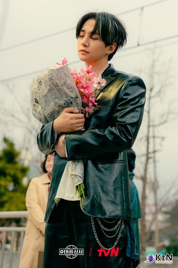 이준호, 오렌지족에서 IMF 초보 사장으로… ‘태풍상사’ 10월 방송 사진=2025 08.29  tvN K trendy NEWS DB ⓒ케이 트렌디뉴스 무단전재 및 수집, 재배포금지