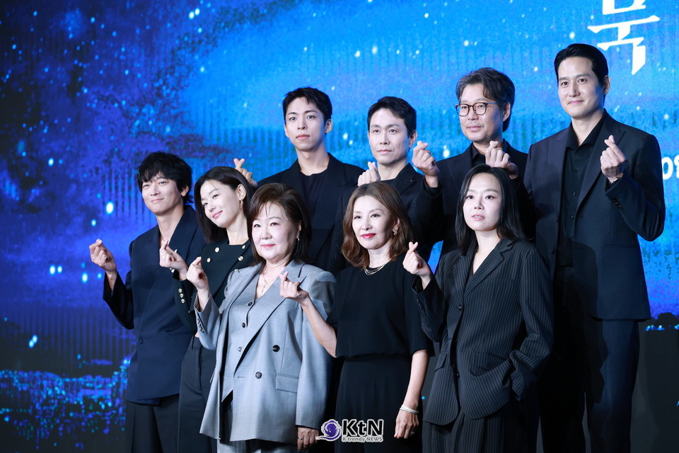 9월 2일 서울 종로구에 위치한 포시즌스 호텔 디즈니+ 시리즈 '북극성' 제작발표회  /사진=K trendy NEWS DB ⓒ케이 트렌디뉴스 무단전재 및 수집, 재배포금지