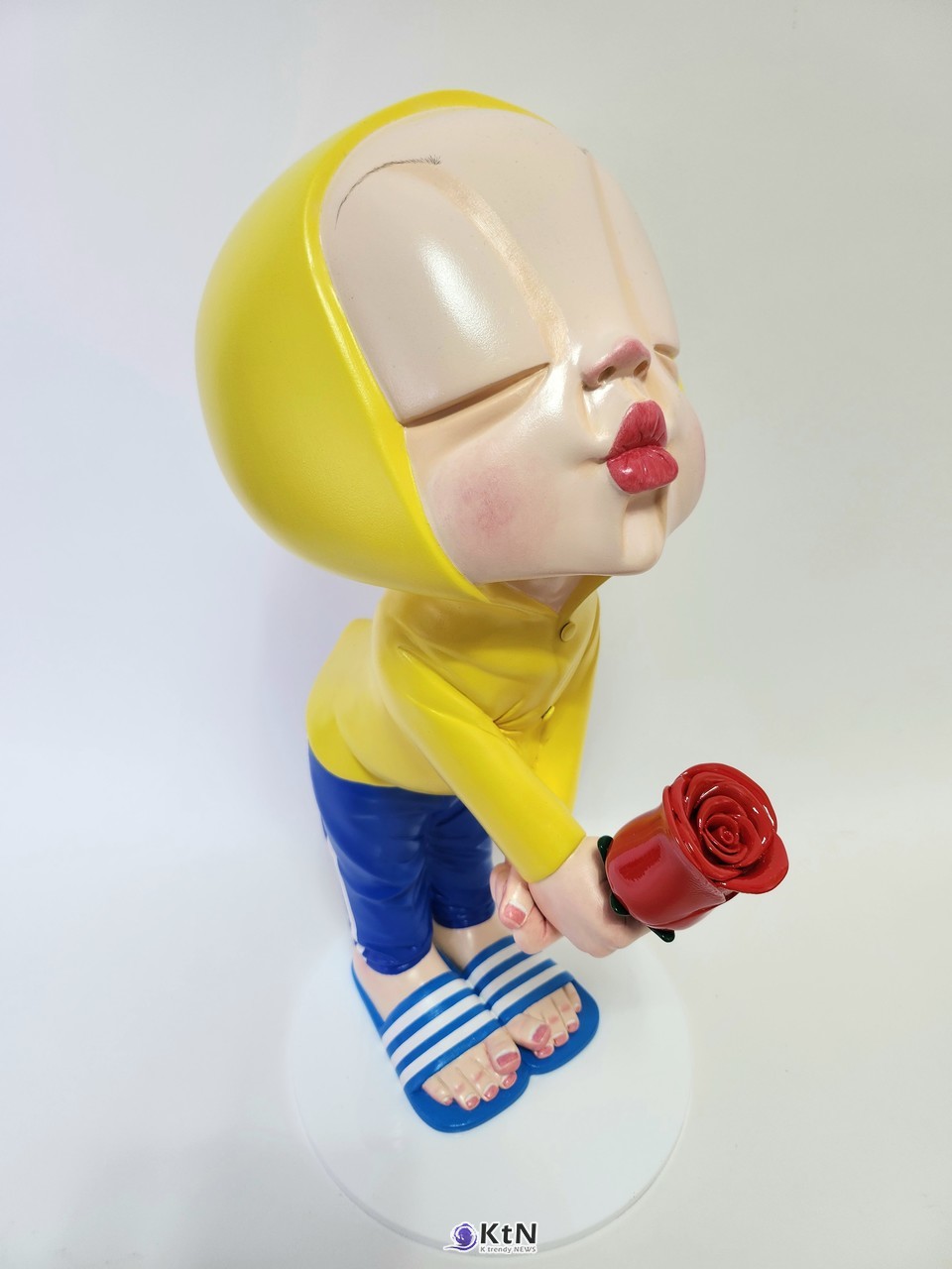 설레임/레진에 유채 Resin, oil/2024 /사진= 뤄니갤러리, K trendy NEWS DB ⓒ케이 트렌디뉴스 무단전재 및 수집, 재배포금지