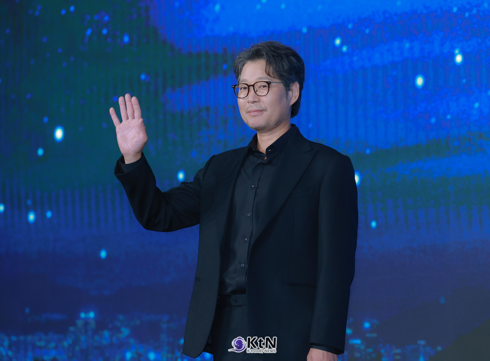 유재명이 맡은 유운학은 단순한 정보기관장이 아니라, 극의 긴장 구조를 이끌어가는 핵심 인물이다./사진=K trendy NEWS DB ⓒ케이 트렌디뉴스 무단전재 및 수집, 재배포금지