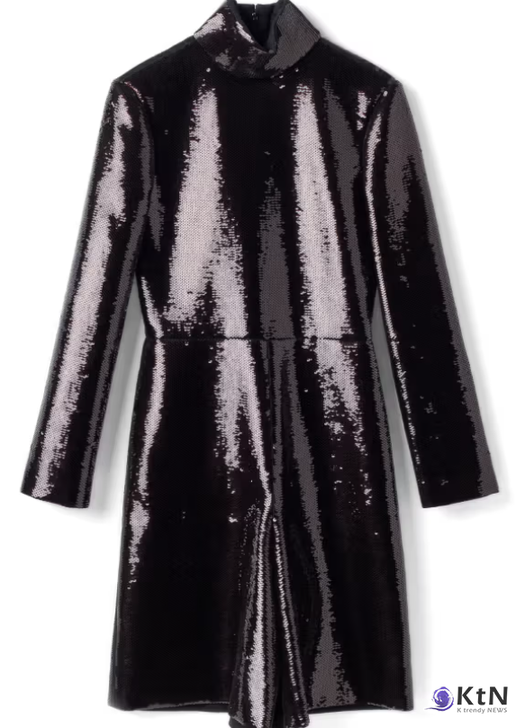 LISA Offers an Inside Look at Her Off-Duty Style in a New JOOPITER Auction. 사진=JOOPITER, K trendy NEWS DB ⓒ케이 트렌디뉴스 무단전재 및 수집, 재배포금지