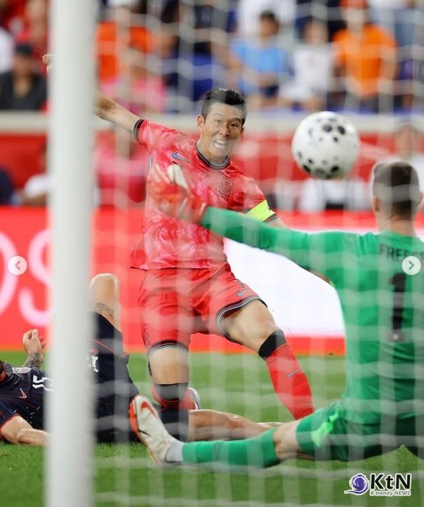 손흥민 원맨쇼…포체티노 “세계 최고 공격수” 극찬  사진=2025 09.08  LA FC  / 손흥민 인스타 그램 갈무리 K trendy NEWS DB ⓒ케이 트렌디뉴스 무단전재 및 수집, 재배포금지