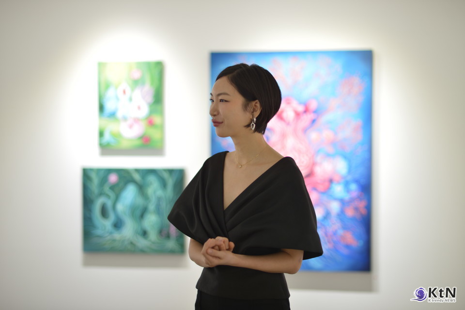 홍설 작가, 언어보다 앞선 감정의 층위. 사진=K trendy NEWS DB ⓒ케이 트렌디뉴스 무단전재 및 수집, 재배포금지