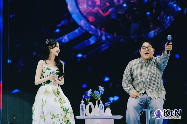 아이유 ‘바이, 썸머’, 2년 만의 팬밋업 성료…17주년 감동 사진=2025 09.15  EDAM 엔터테인먼  K trendy NEWS DB ⓒ케이 트렌디뉴스 무단전재 및 수집, 재배포금지