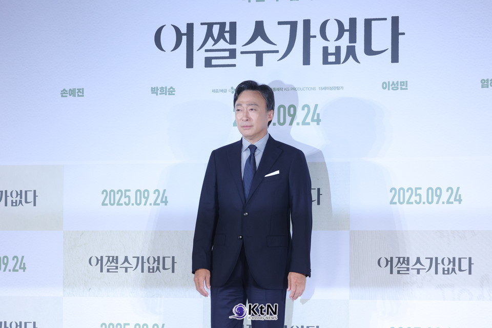 이성민은 “현장에서 박찬욱 감독님 옆에 서면 마치 동네에서 주먹 좀 쓰던 내가 프로 격투기 선수를 만난 기분이었다”며 촬영 당시의 긴장과 부담을 고백했다. /사진=K trendy NEWS DB ⓒ케이 트렌디뉴스 무단전재 및 수집, 재배포금지