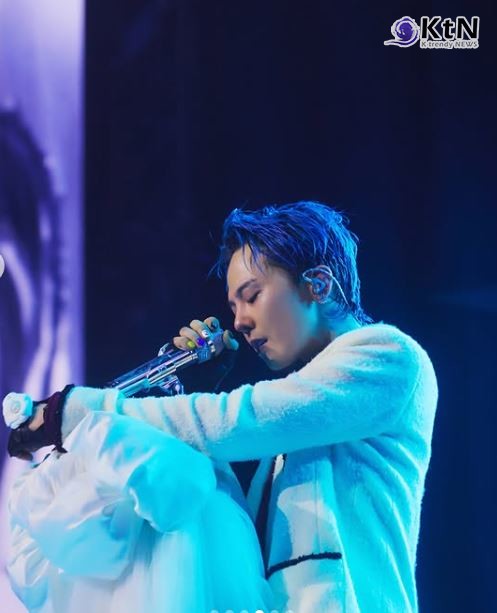 'K팝 아이콘' 지드래곤x샤넬= 예술...수석 디자이너 수트 입고 ‘★파워’ 입증  사진=2025 09.23  chanelofficial  지드래곤 프랑스 공연. 사진ㅣ갤럭시코퍼레이션 K trendy NEWS DB ⓒ케이 트렌디뉴스 무단전재 및 수집, 재배포금지