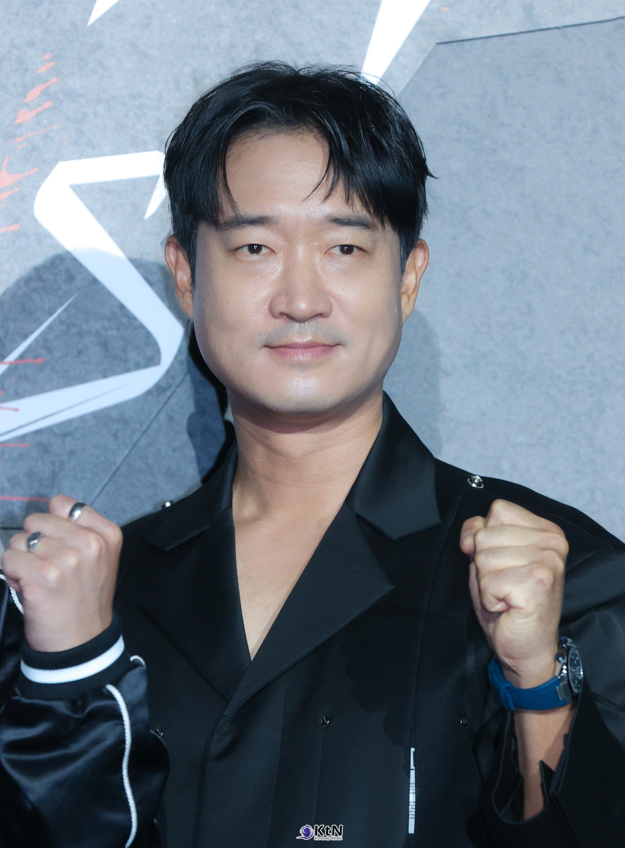 배우 조우진이 넷플릭스 영화 '사마귀' 제작보고회에 참석해 포즈를 취하고 있다. / 사진=K trendy NEWS DB ⓒ케이 트렌디뉴스 무단전재 및 수집, 재배포금지.