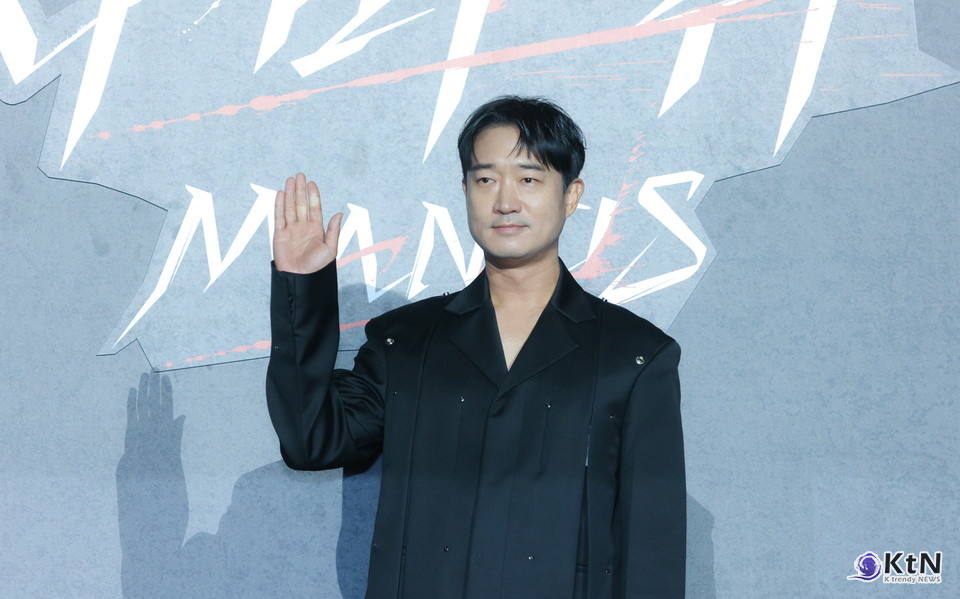 넷플릭스 영화 '사마귀' 제작보고회에 참석해 포즈를 취하고 있다. / 사진=K trendy NEWS DB ⓒ케이 트렌디뉴스 무단전재 및 수집, 재배포금지.