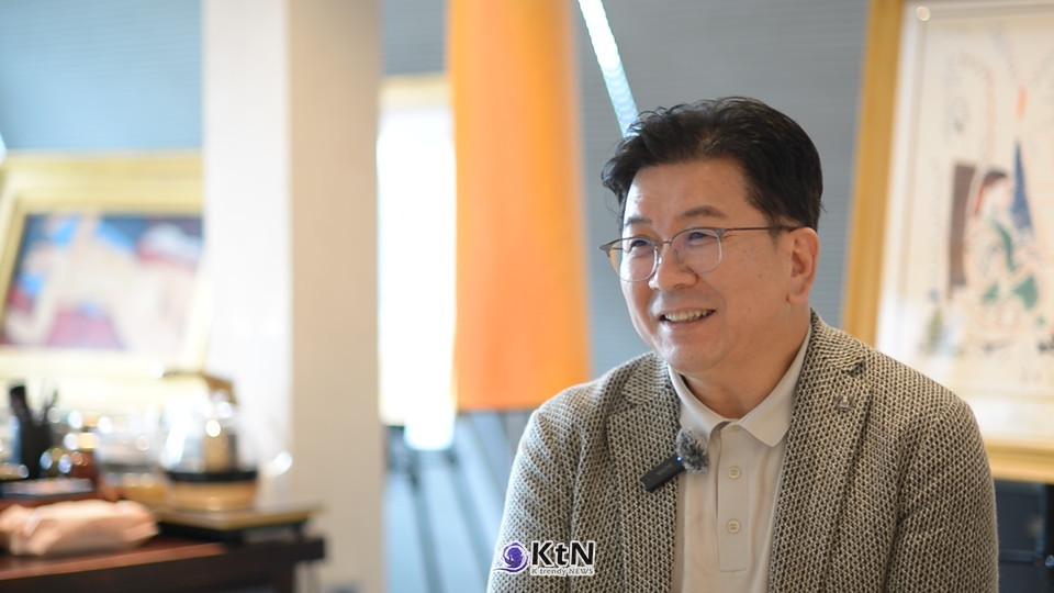  꾸바아트센터 대표 차효준은 피카소 판화와 유화 경험을 토대로 루가노 갤러리 개관을 준비하고 있다. /사진=K trendy NEWS DB ⓒ케이 트렌디뉴스 무단전재 및 수집, 재배포금지