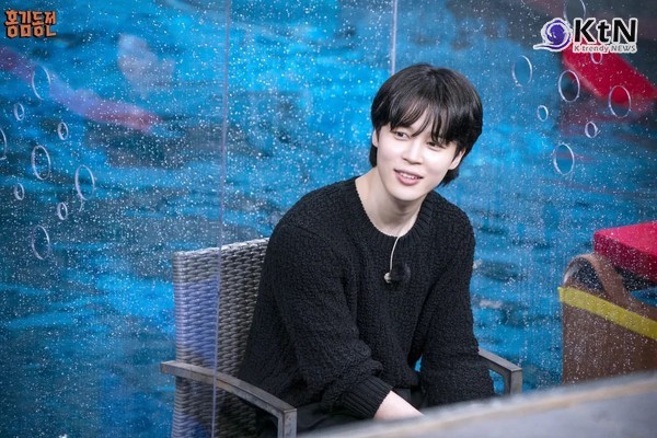 방탄소년단 BTS  지민 삼부자, 고액 기부 모임 ‘그린노블클럽’ 최초 가입  사진=2025 09.29  kbs 영상 갈무리 K trendy NEWS DB ⓒ케이 트렌디뉴스 무단전재 및 수집, 재배포금지