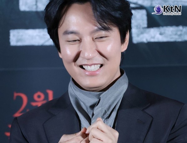 26人배우· 8천명 관객과 함께한 김남길, 공연 수익금 전액 기부...‘우주최강쇼’의 기적   사진=2025 09.30 K trendy NEWS DB ⓒ케이 트렌디뉴스 무단전재 및 수집, 재배포금지