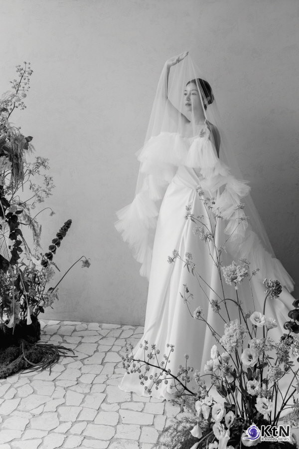 김옥빈, 드디어 신부 된다…11월 16일 비공개 웨딩  사진=2025 10.01고스트 스튜디오 K trendy NEWS DB ⓒ케이 트렌디뉴스 무단전재 및 수집, 재배포금지