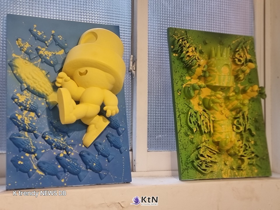 옐로는 태양과 빛을 닮아 위기 속에서도 희망을 환기하는 색이다.  건강, 웰빙, 환경에 대한 관심이 확대되면서 그린은 자연을 넘어 회복과 균형을 상징하는 언어가 되었다. /사진=닌볼트 작품 '캔비' 시리즈, K trendy NEWS DB ⓒ케이 트렌디뉴스 무단전재 및 수집, 재배포금지