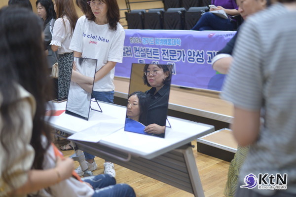 이번 행사는 부천시립 별빛마루 도서관에서 열렸고, 주민들과 평생배움대학 수강생들이 함께 참여하여 서로의 경험과 지식을 나누는 뜻깊은 시간이 되었다./사진=K trendy NEWS DB ⓒ케이 트렌디뉴스 무단전재 및 수집, 재배포금지