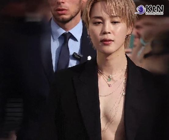 BTS 지민, 결별 논란 후 첫 심경 고백…“쉽지 않더라”  사진=2025 10.03  VOGUE JAPAN  K trendy NEWS DB ⓒ케이 트렌디뉴스 무단전재 및 수집, 재배포금지