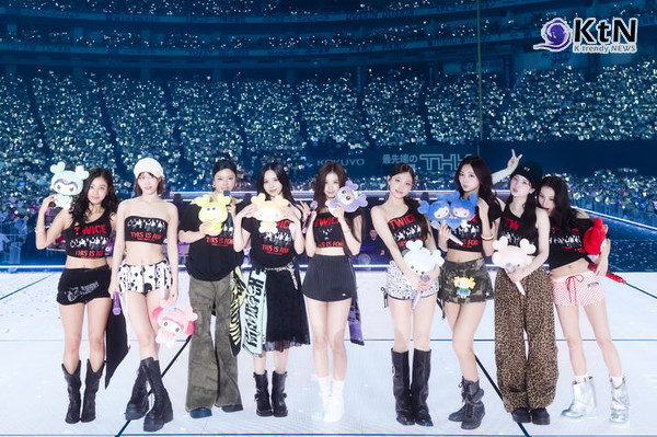 트와이스 10주년, 스페셜 앨범 ‘텐(TEN)’ 발매…9人9色 솔로곡 전격 공개  사진=2025 10.10  JYP엔터테인먼트   K trendy NEWS DB ⓒ케이 트렌디뉴스 무단전재 및 수집, 재배포금지