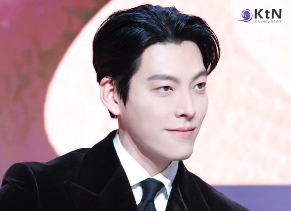 “몸 갈아서 일했다” 김우빈, 비인두암 투병 후 달라진 하루 루틴 사진=2025 10.13  다이루어질지니 제작발표회 K trendy NEWS DB ⓒ케이 트렌디뉴스 무단전재 및 수집, 재배포금지