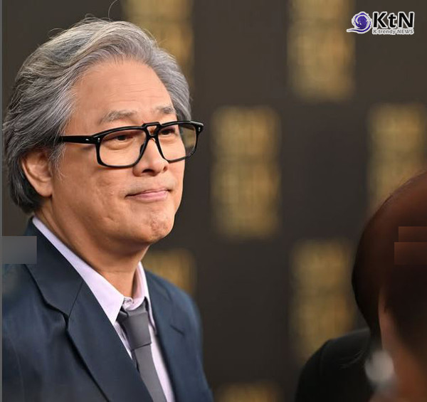 ‘어쩔 수가 없다’ 박찬욱, 美 사바나영화제서 국제 오뙤르상 영예 사진=2025 10.27   savfilmfest 인스타그램 갈무리 K trendy NEWS DB ⓒ케이 트렌디뉴스 무단전재 및 수집, 재배포금지