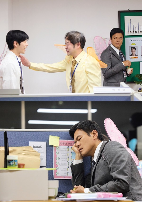 박진영, 11월 5일 신곡 ‘해피 아워’ 발표…권진아와 직장 상사·부하로 ‘케미 폭발’ 사진=2025 10.28   JYP엔터테인먼트 K trendy NEWS DB ⓒ케이 트렌디뉴스 무단전재 및 수집, 재배포금지