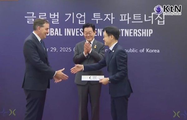 이재명 대통령 , 아마존 CEO 잡았다...아마존 7조 원대 투자 유치   AWS, 인천·경기권에 50억 달러 투자 사진=2025 10.29  ktv 영상 갈무리  K trendy NEWS DB ⓒ케이 트렌디뉴스 무단전재 및 수집, 재배포금지 