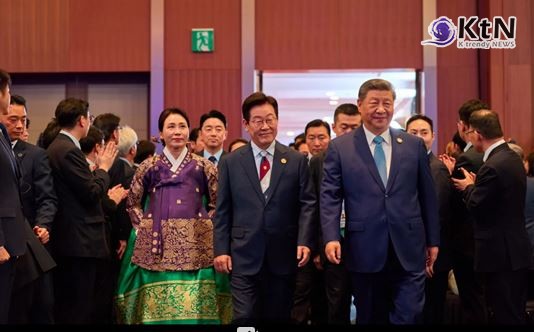 시진핑과 만나는 이재명, “AI와 인구위기, 함께 풀자” 경주 APEC서 협력 리더십 강조  사진=2025 11. 01  ktv  이매진 K trendy NEWS DB ⓒ케이 트렌디뉴스 무단전재 및 수집, 재배포금지