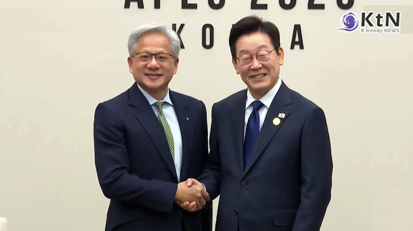 이 대통령, 젠슨 황 접견...엔비디아 GPU 26만 장 공급 '한국 ‘AI 인프라 대도약’  사진=2025 10.31   MBC 영상 갈무리 K trendy NEWS DB ⓒ케이 트렌디뉴스 무단전재 및 수집, 재배포금지