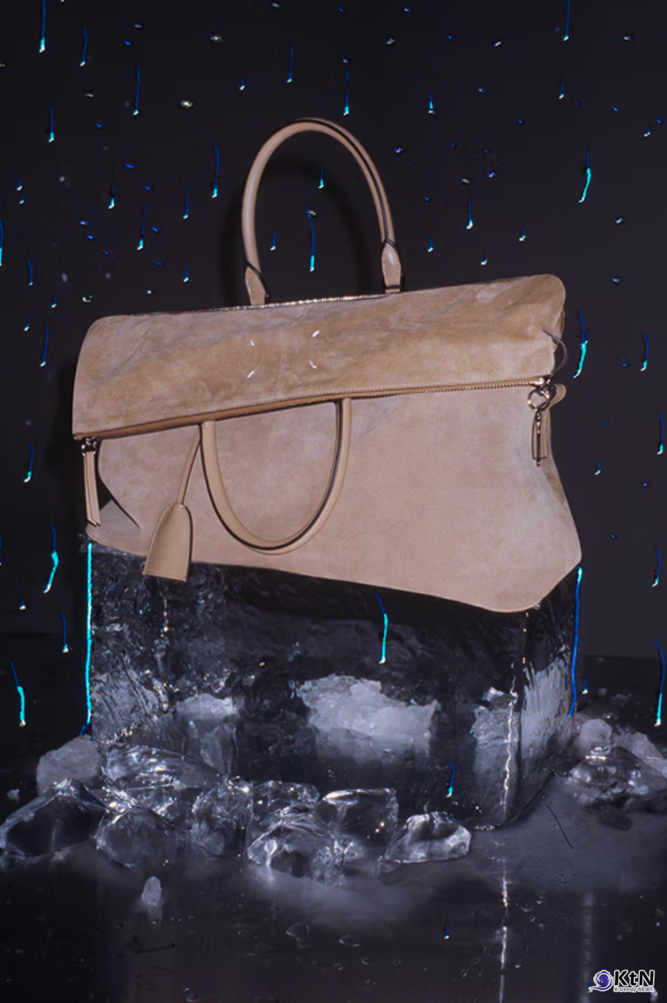 Maison Margiela Taps Frank Lebon to Capture 2025 Holiday Campaign. 사진=Frank Lebob/Maison Margiela, K trendy NEWS DB ⓒ케이 트렌디뉴스 무단전재 및 수집, 재배포금지