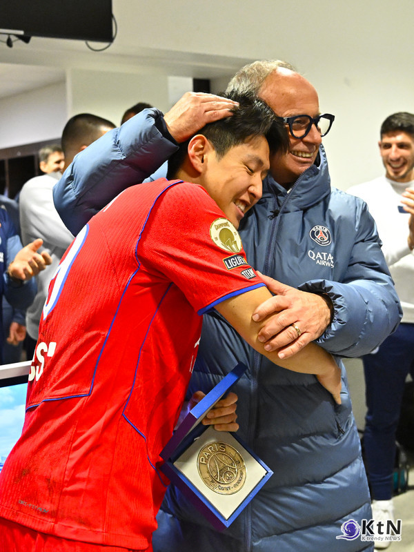 리옹전 결승 도움 이강인, 2경기 연속 도움…PSG 리그1 선두 복귀 사진=2025 11.10  PSG sns 갈무리 K trendy NEWS DB ⓒ케이 트렌디뉴스 무단전재 및 수집, 재배포금지