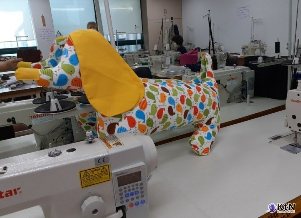 지명근 패션디자인 연구소가 만드는 실무 연결의 구조. 사진=지명근 패션디자인 연구소, K trendy NEWS DB ⓒ케이 트렌디뉴스 무단전재 및 수집, 재배포금지