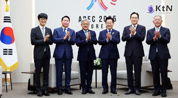 이 대통령, 젠슨 황 접견...엔비디아 GPU 26만 장 공급 '한국 ‘AI 인프라 대도약’  사진=2025 10.31   MBC 영상 갈무리 K trendy NEWS DB ⓒ케이 트렌디뉴스 무단전재 및 수집, 재배포금지