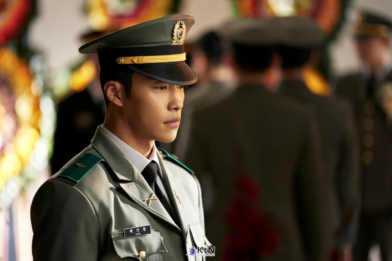 배우 우도환이 디즈니+ '메이드 인 코리아'에 합류하며 현빈과 호흡을 예고했다. / 사진=디즈니+ ‘메이드 인 코리아’, K trendy NEWS DB ⓒ케이 트렌디뉴스 무단전재 및 수집, 재배포금지