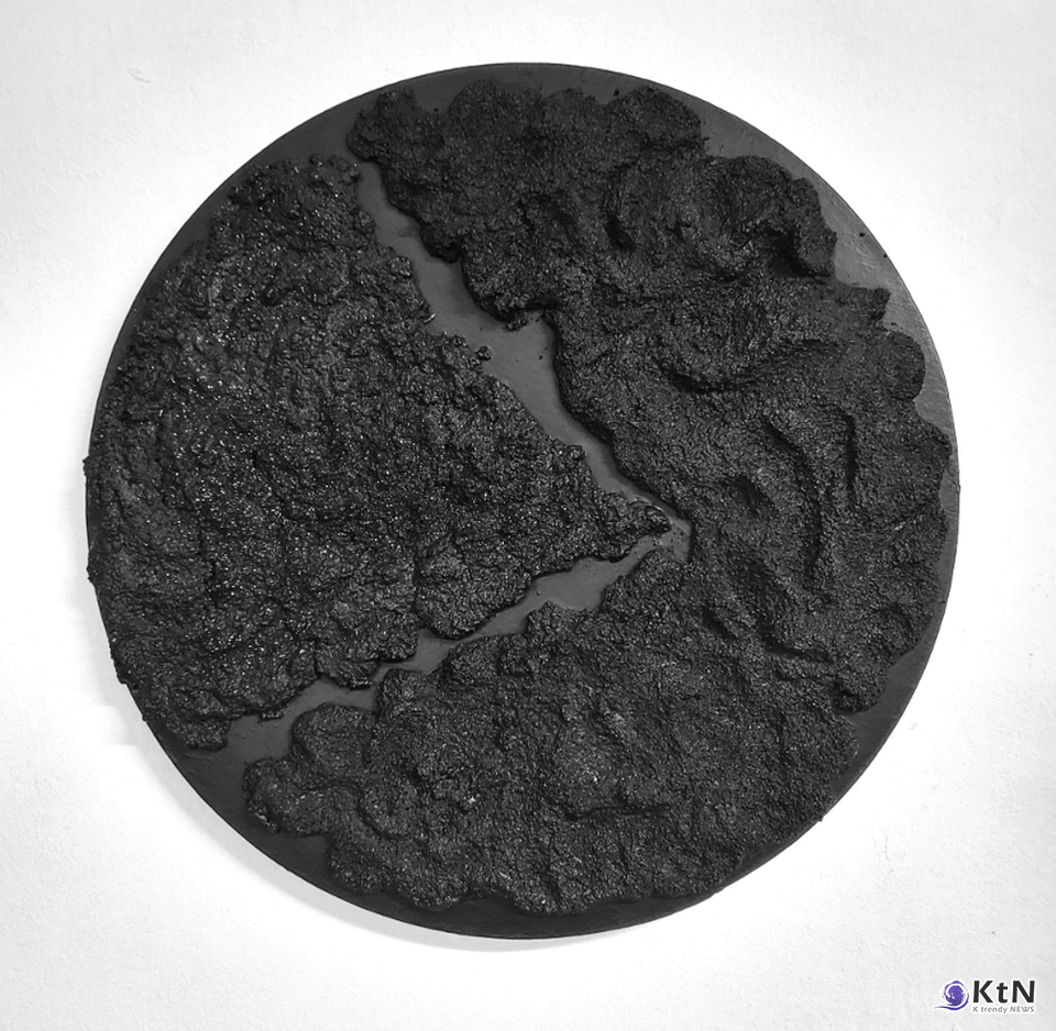 마인드맵(Mind Map): 잃어버린 내면세계의 경로탐색Acrylic on Canvas 30cm, 90x65cm 2023. 사진=K trendy NEWS DB ⓒ케이 트렌디뉴스 무단전재 및 수집, 재배포금지