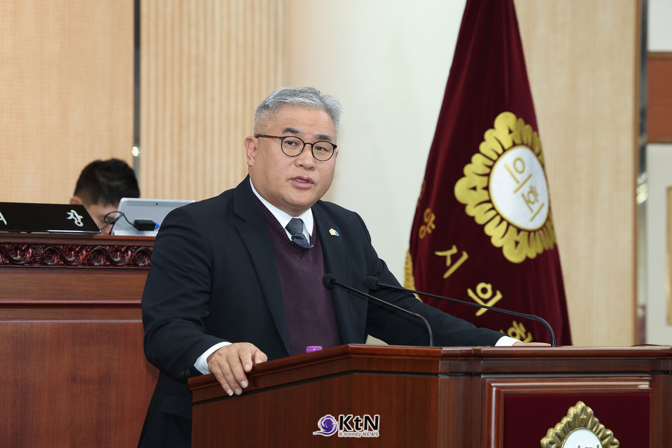 문재호 의원의 시정질문은 단순한 비판을 넘어 고양시 행정이 최근 보인 정책 결정 방식의 문제점을 드러냈다는 점에서 의미가 크다. /사진=고양특례시의회, K trendy NEWS ⓒ케이 트렌디뉴스 무단전재 및 수집, 재배포금지