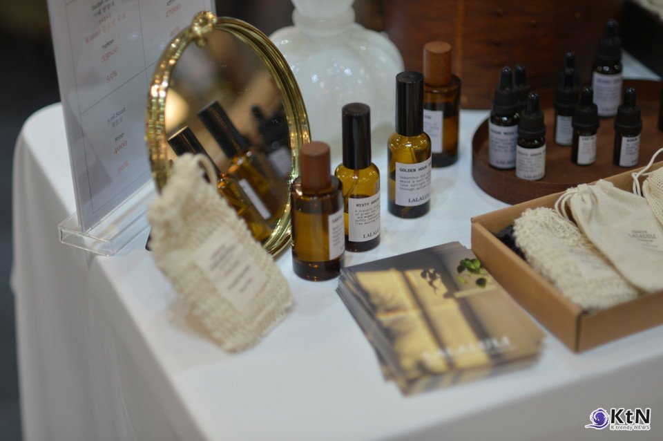 LALALULI. FIND JOY IN LIFE, AND MEANING IN EVERY DAY. 라라루리 대표 이아름. 사진=K trendy NEWS DB ⓒ케이 트렌디뉴스 무단전재 및 수집, 재배포금지