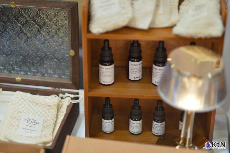 LALALULI. FIND JOY IN LIFE, AND MEANING IN EVERY DAY. 라라루리 대표 이아름. 사진=K trendy NEWS DB ⓒ케이 트렌디뉴스 무단전재 및 수집, 재배포금지