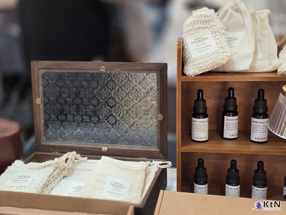 LALALULI. FIND JOY IN LIFE, AND MEANING IN EVERY DAY. 라라루리 대표 이아름. 사진=K trendy NEWS DB ⓒ케이 트렌디뉴스 무단전재 및 수집, 재배포금지