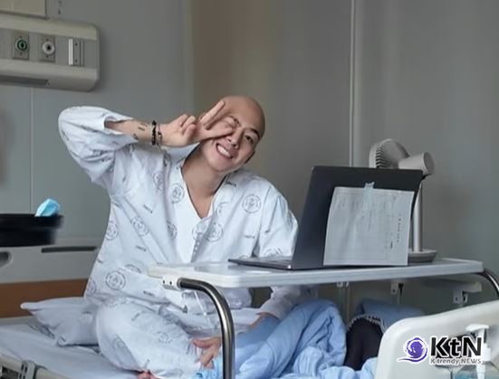 백혈병 투병 중인 차현승이 힘겨운 항암 과정 속에서도 MZ샷 을 찍으며 끝까지 이겨내겠다는 강한 의지를 전했다.  사진=2025 11.17 차현승 인스타그램 갈무리 K trendy NEWS DB ⓒ케이 트렌디뉴스 무단전재 및 수집, 재배포금지