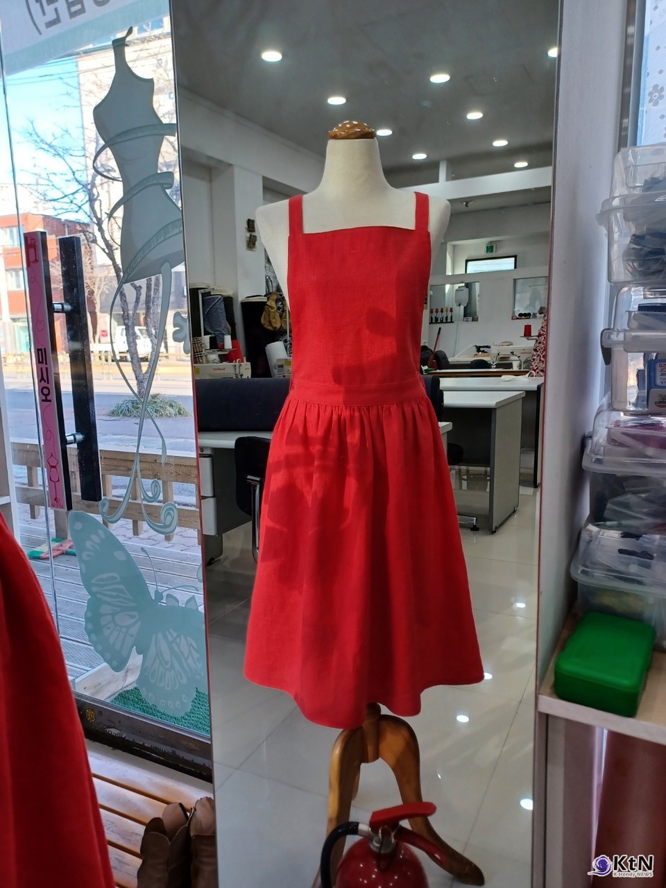 패션디자인연구소 홈패션 & 리폼. 사진=지명근 원장, K trendy NEWS DB ⓒ케이 트렌디뉴스 무단전재 및 수집, 재배포금지