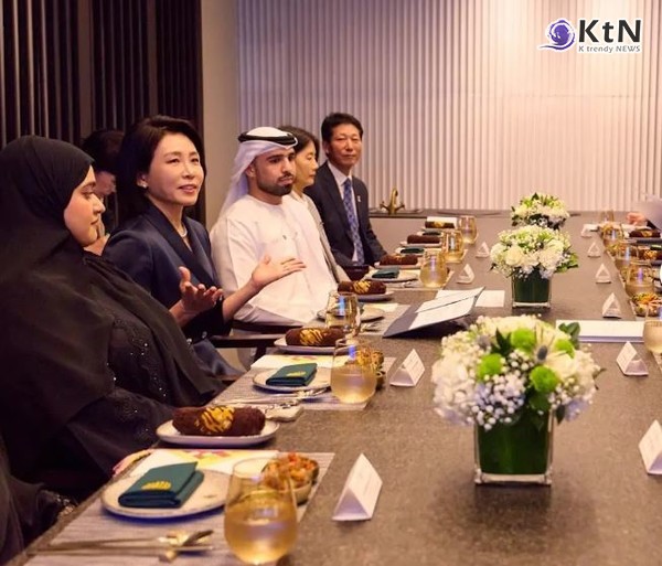 UAE서 뜨거운 한류 열풍… 김혜경 여사 “전폭 지원” 문화교류 약속  사진=2025 11.19  KTV 이매진 갈무리 K trendy NEWS DB ⓒ케이 트렌디뉴스 무단전재 및 수집, 재배포금지