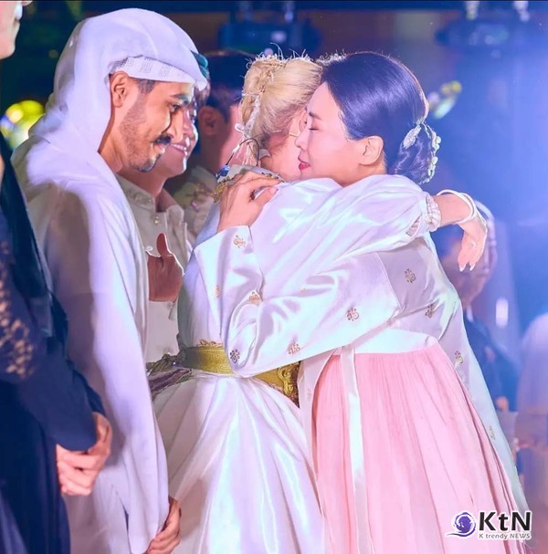 '백 년 동행' 공동선언 한국-UAE , AI·에너지·방산 연합 가동…30조 AI 프로젝트 참여 사진=2025 11.19  KTV 이매진 유튜브 갈무리  김혜경여사  조수미  K trendy NEWS DB ⓒ케이 트렌디뉴스 무단전재 및 수집, 재배포금지